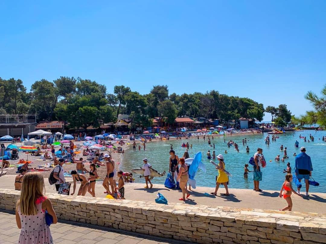 Apartmani Leon Biograd Na Moru Ngoại thất bức ảnh